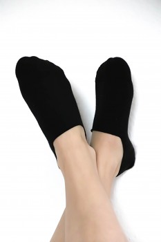 "Neviditelné" kotníkové ponožky z biobavlny - černá