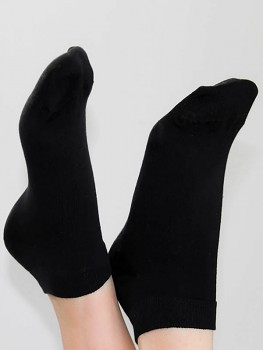 Kotníkové ponožky z biobavlny - černá