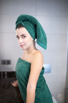 BIO ručník ze 100% biobavlny 50 x 100 cm - přírodní, bordó, tm. modrá, zelená, šedá lila