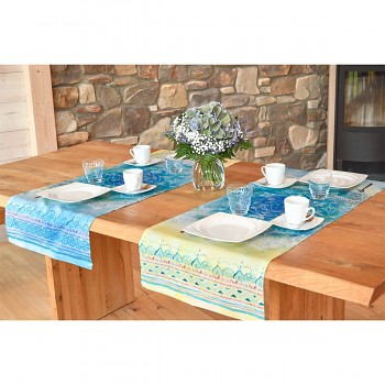 BLUE FEEL ubrus ze 100% biobavlny s růženíny - 130 x 45 cm - modrá (1 ks)