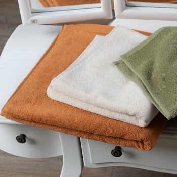 ORLANDO ručník ze 100% biobavlny (50 x 100 cm) - přírodní, khaki, sienna, amber